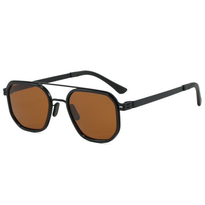 Damen modische Sonnenbrille im modernen stilvollen Design Karnz