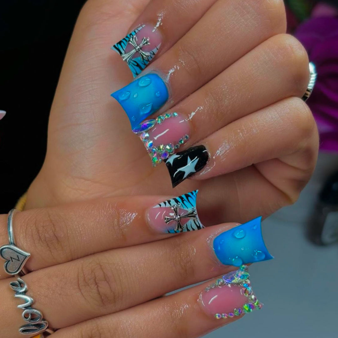 Creative Glam Nagelverlängerungen Karnz