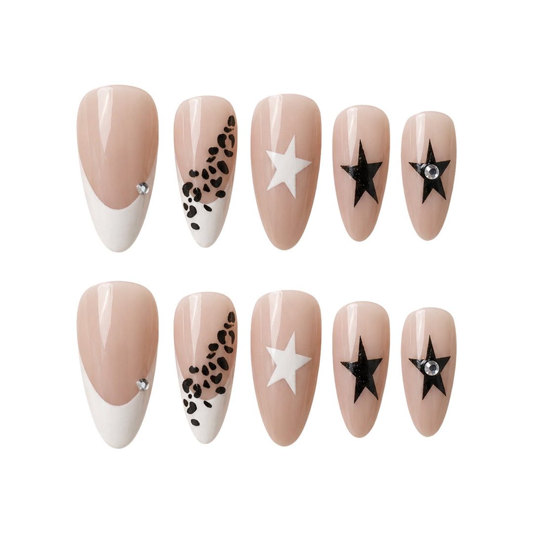 Künstlerisches Stiletto Druck-Ziegel Nageldesign