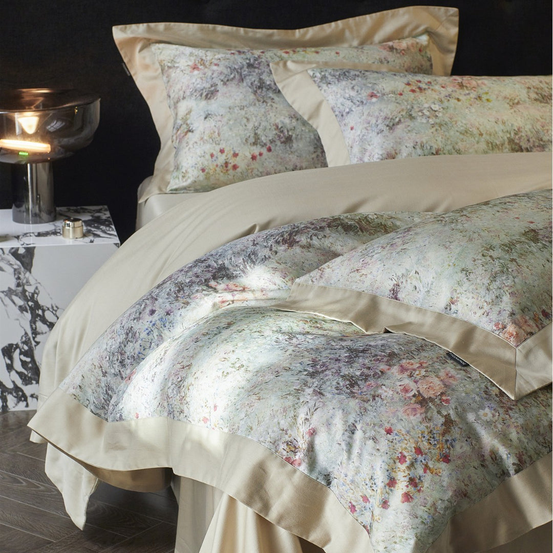 Umkehrbare Wasserfarben Blumen Sateen Bettbezug Set mit Satinbesatz