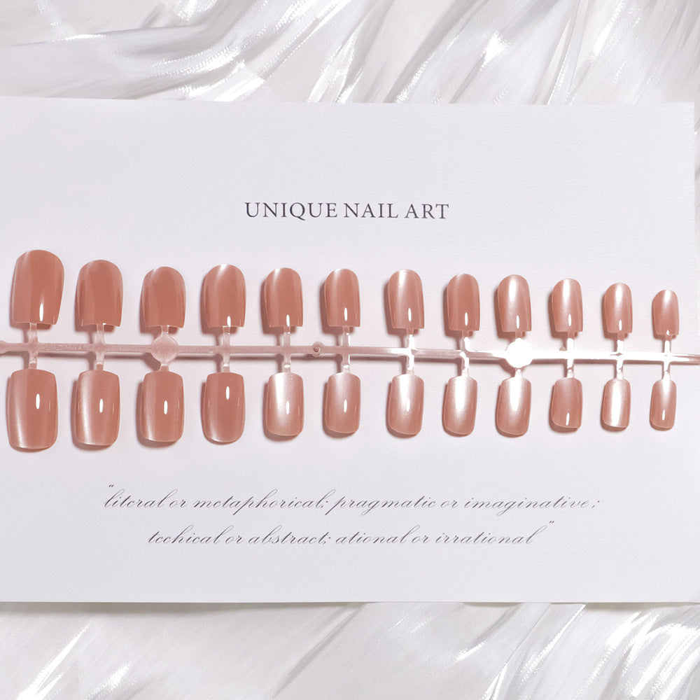 Einzigartiges Press-On Nageldesign Set Karnz