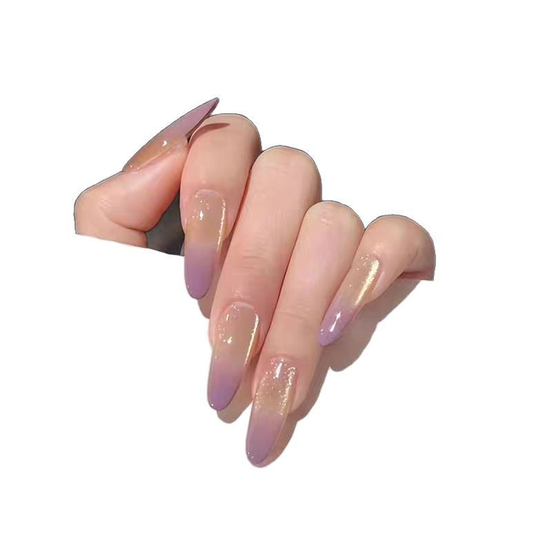 Elegante Acryl-Nagelverlängerungen