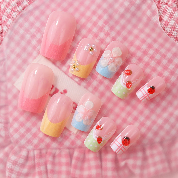 Floral Press-On Nagelkunstset Karnz