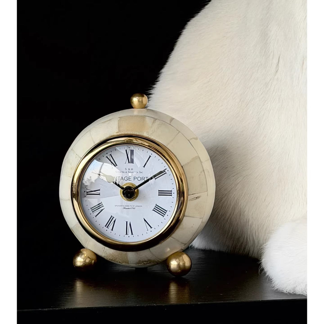 Vintage Dekorativer Tisch Farbe
