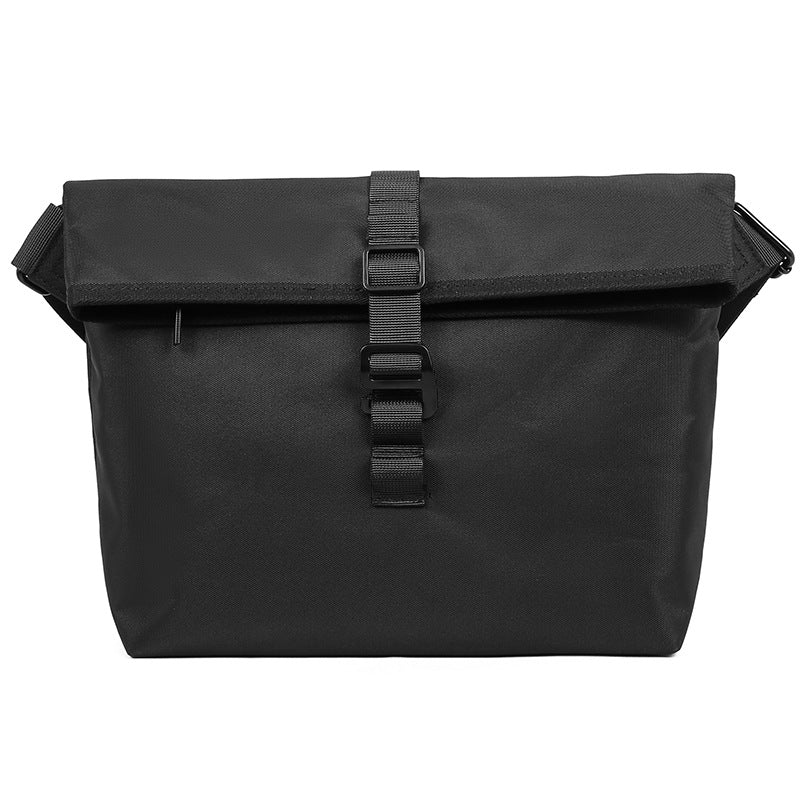 Vielseitige Roll-Top Umhängetasche Karnz
