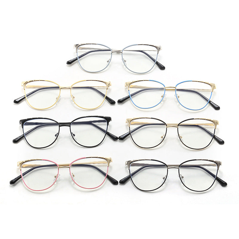 Damen Cat-Eye Brille mit feinen Metallakzenten Karnz