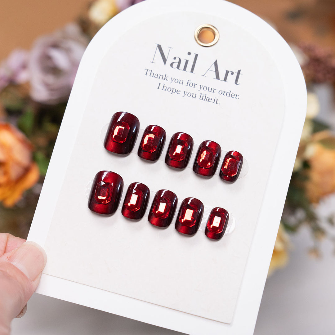 Premium Glänzendes Press-On Nagelset mit Strass-Akzenten