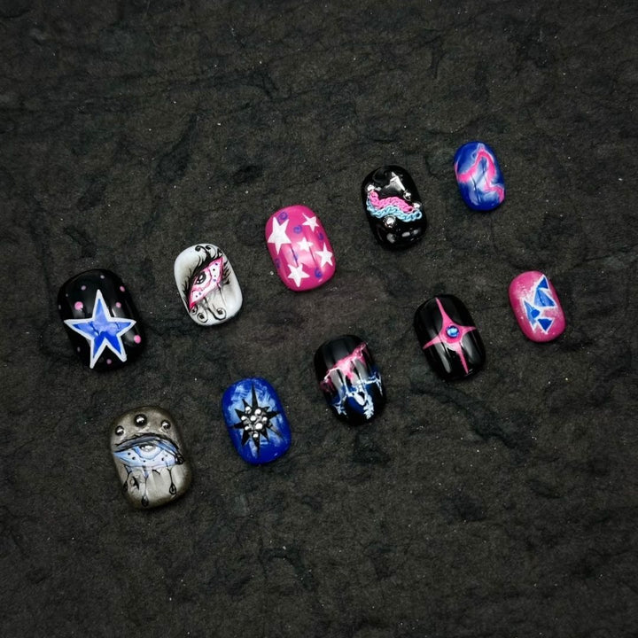 Künstlerisches Kaffee-inspiriertes Press-On Nagelkunst Set Karnz