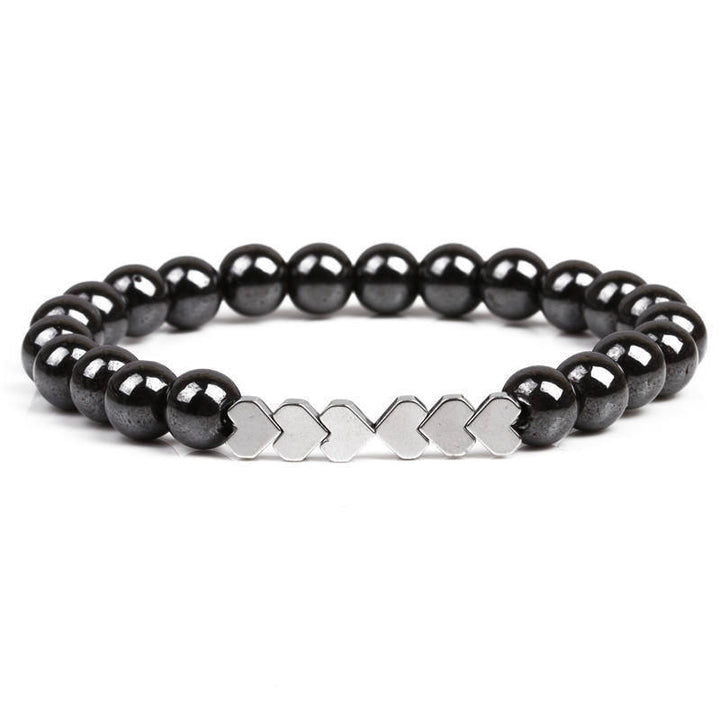 Natürliche Steinperlenarmband mit Herzakzenten Karnz