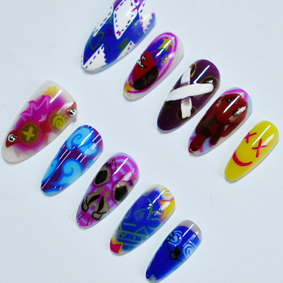 Künstlerisches Kuss-Themen Press-On Nagelkunst Karnz