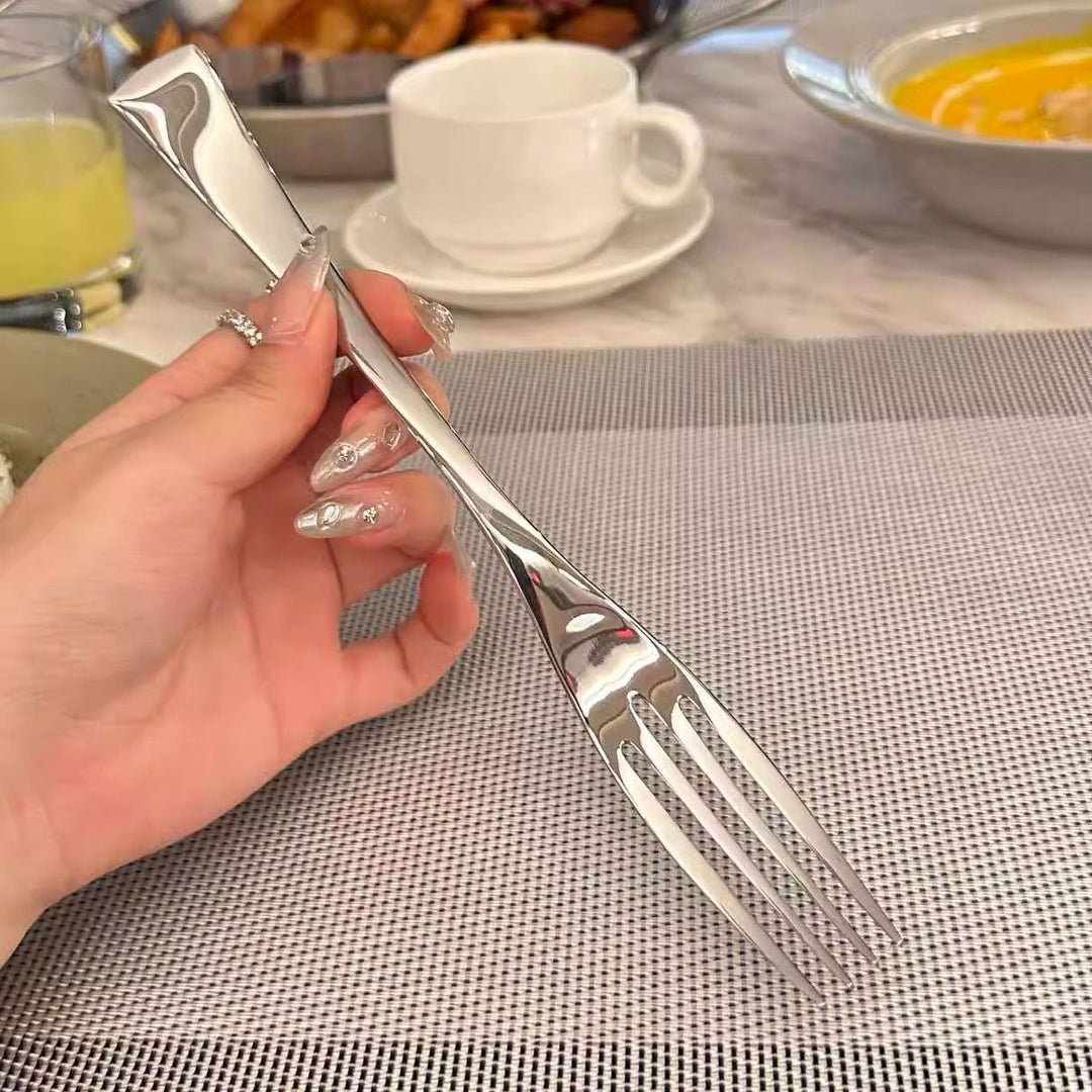 Stilvolle und Elegante Grillgabel Karnz