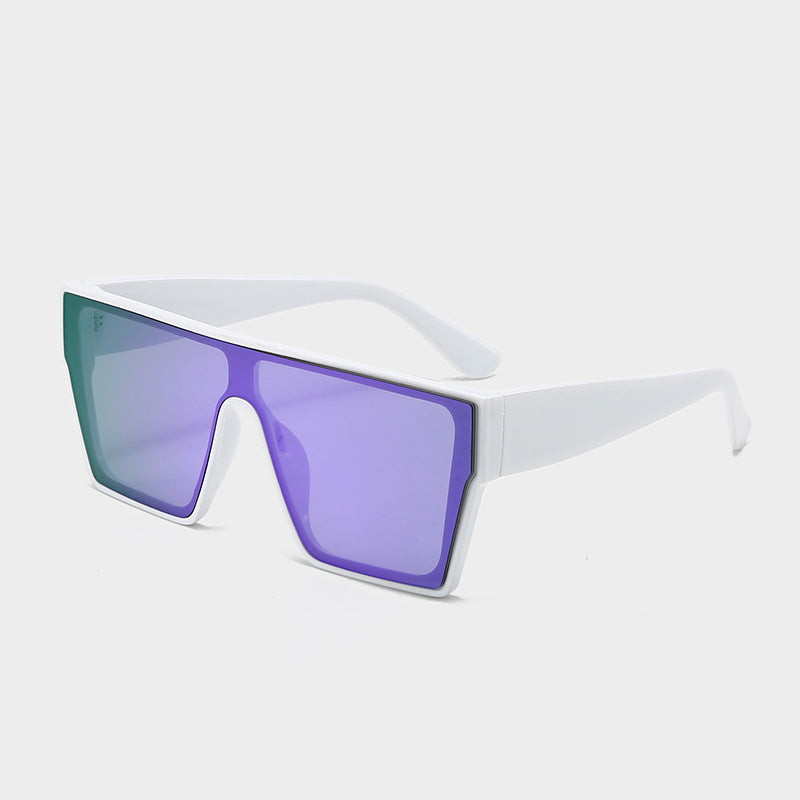 Damen modische Sonnenbrille mit angularen Gläsern Karnz