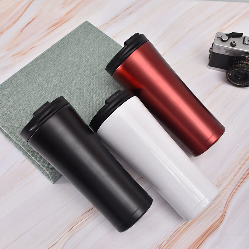 Damen eleganter Isolierkaffee-Becher mit praktischem Deckel Karnz
