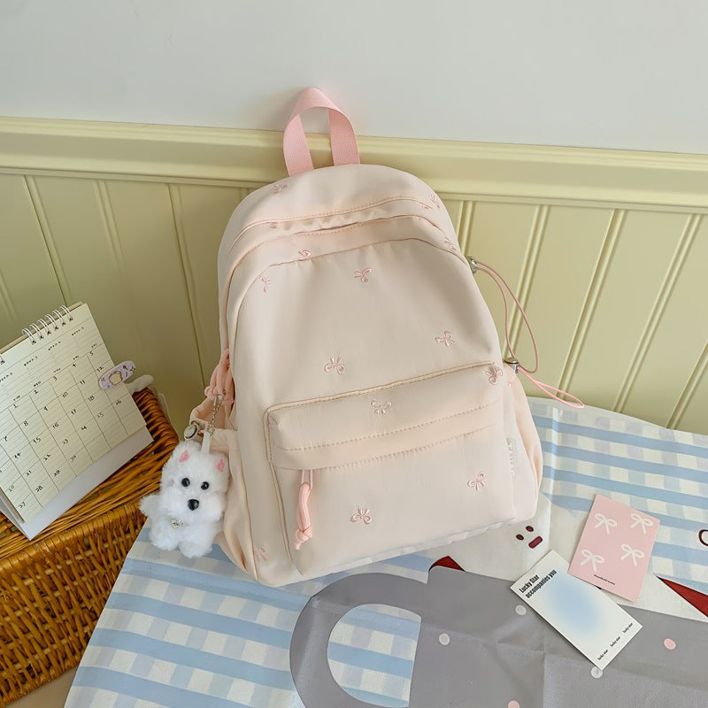 Floral Bestickter Alltagsrucksack Karnz
