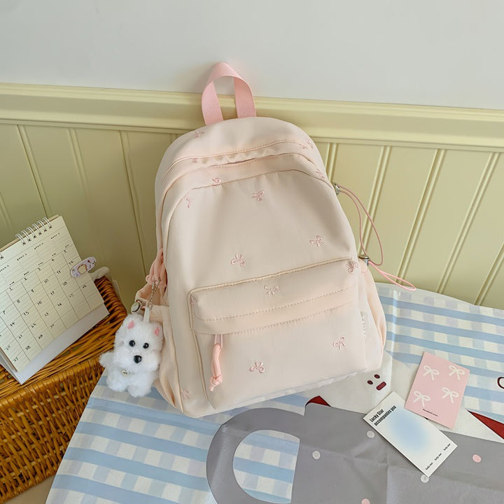 Floral Bestickter Alltagsrucksack Karnz
