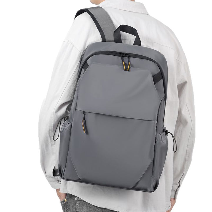 Urbaner Rucksack mit Praktischen und Ergonomischen Fächern Karnz