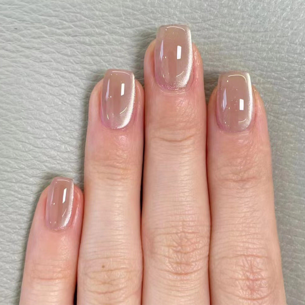 Künstliche Nagelverlängerungen mit glänzendem Finish Karnz