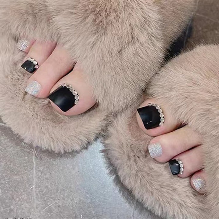 Kunstvolle Fußnagelset Karnz