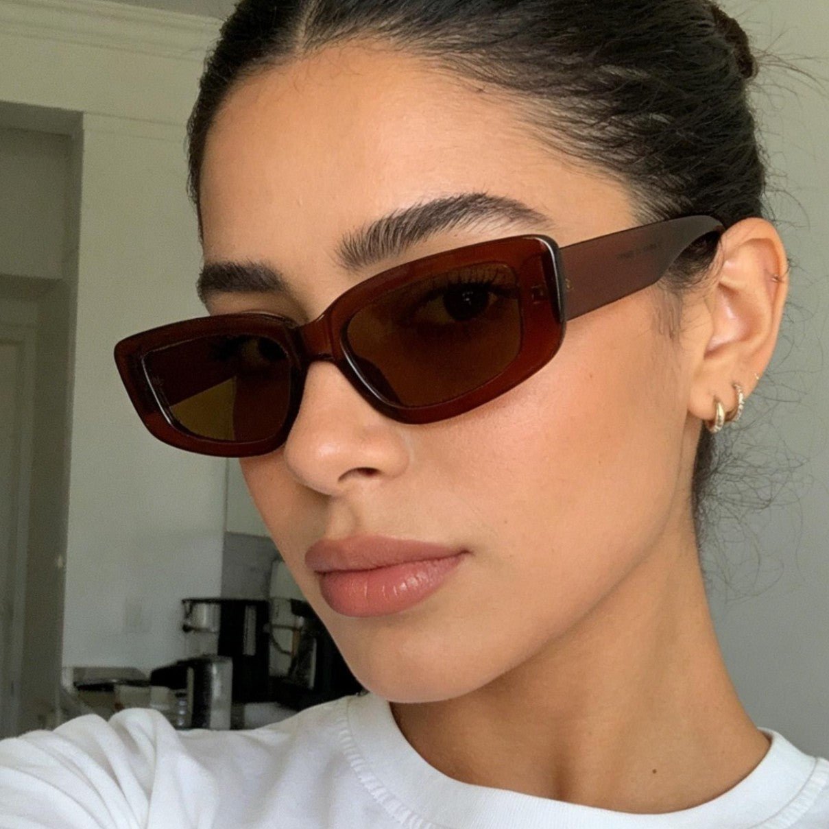 Damen modische Cat-Eye Sonnenbrille mit breitem Kunststoffrahmen und UV-Schutz Karnz