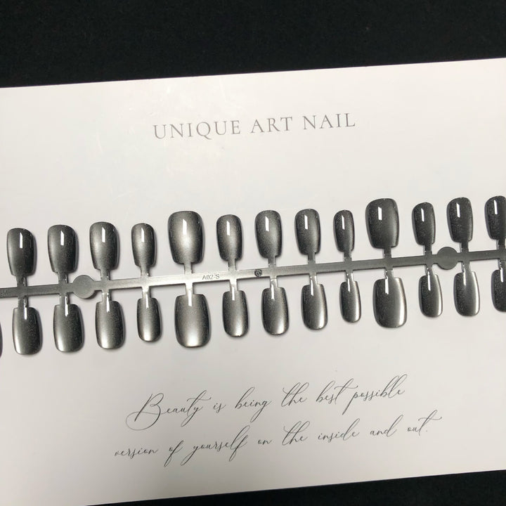 Premium stilvolles Press-On Nail Set
