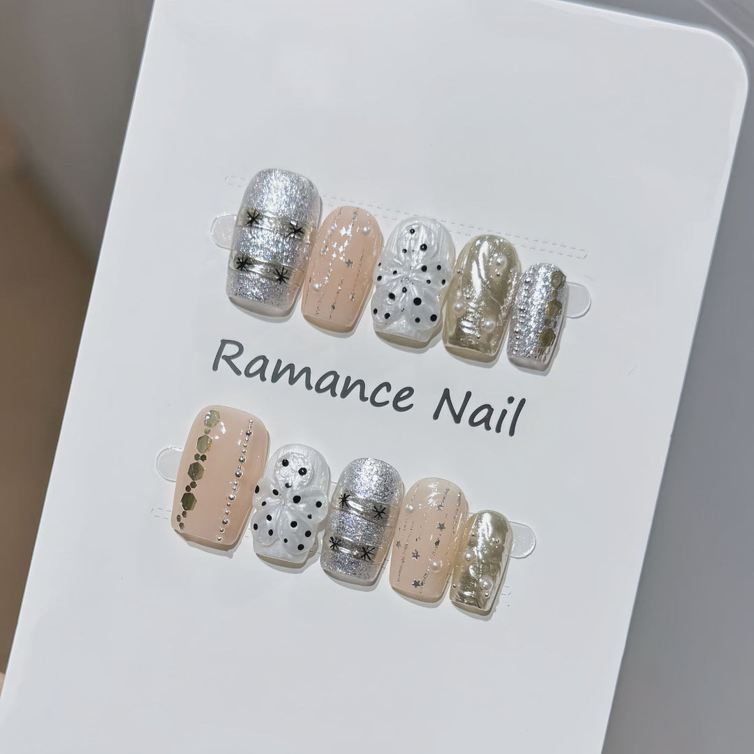 Stick-On Nail Art Karnz