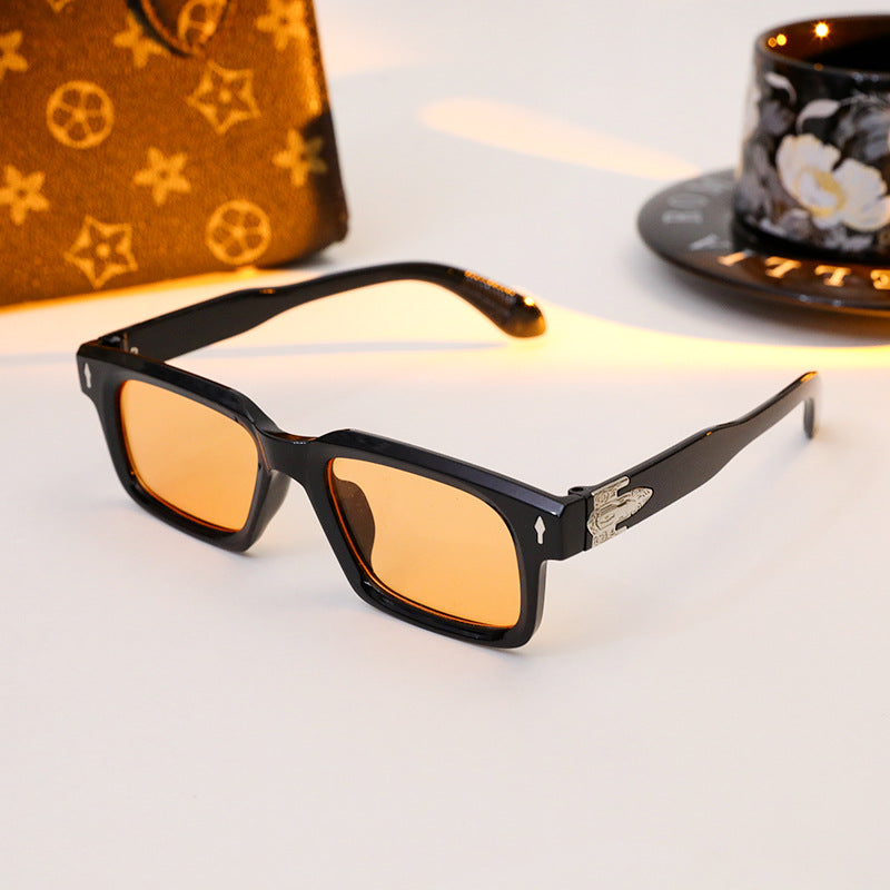 Damen elegante rechteckige Sonnenbrille mit speziellem Rahmen Karnz