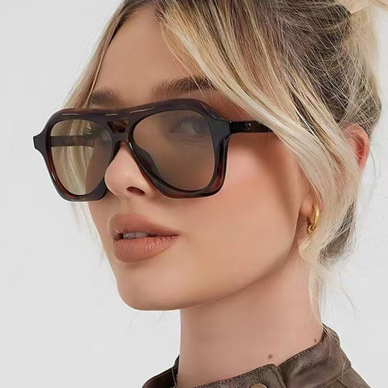 Damen modische Sonnenbrille im innovativen Design mit breitem Rahmen Karnz