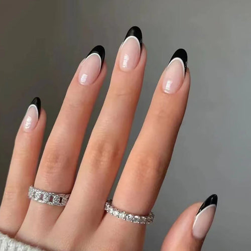 Elegante französische Tipp Nagelverlängerungen Karnz