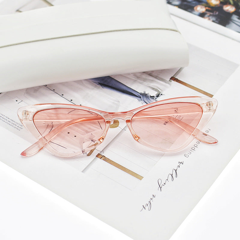 Damen Cat-Eye Sonnenbrille mit sorgfältig gestaltetem Rahmen Karnz