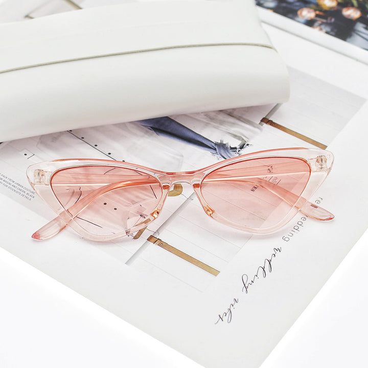 Damen Cat-Eye Sonnenbrille mit sorgfältig gestaltetem Rahmen Karnz