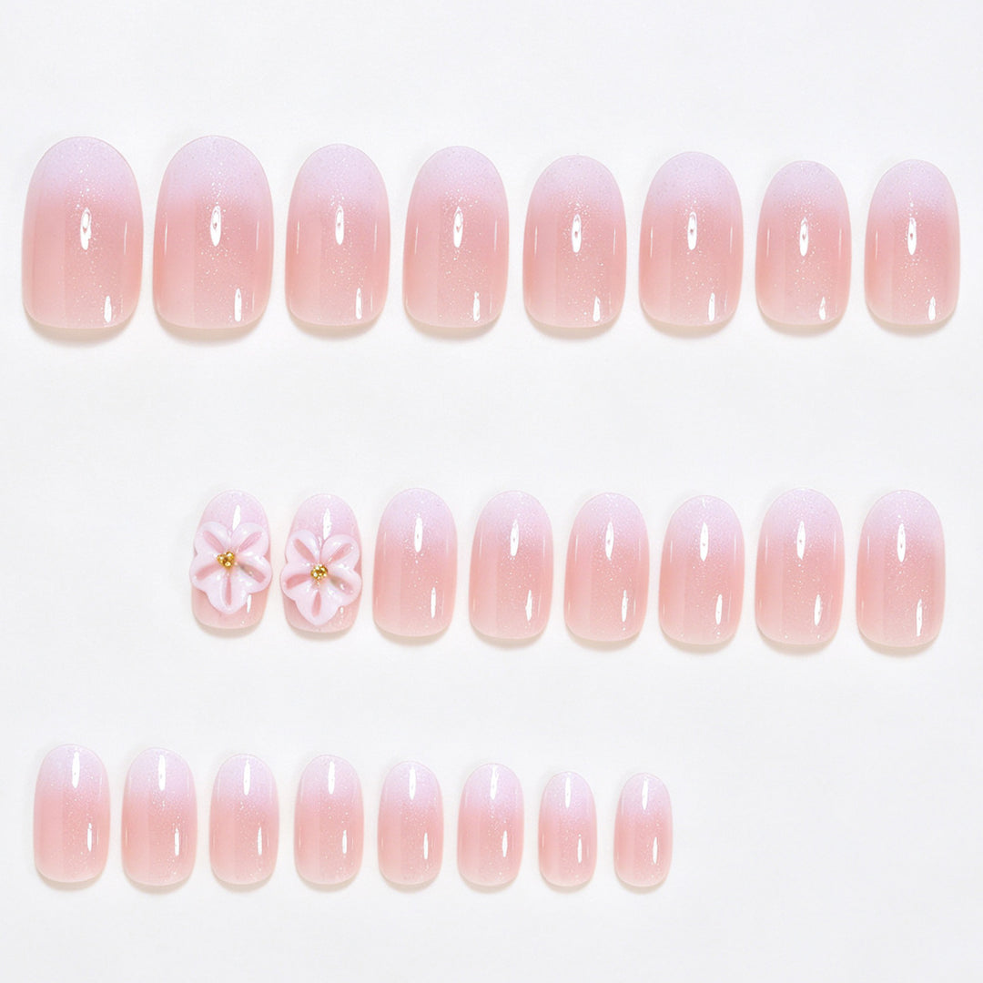 Elegante florale Nagelkunst Karnz