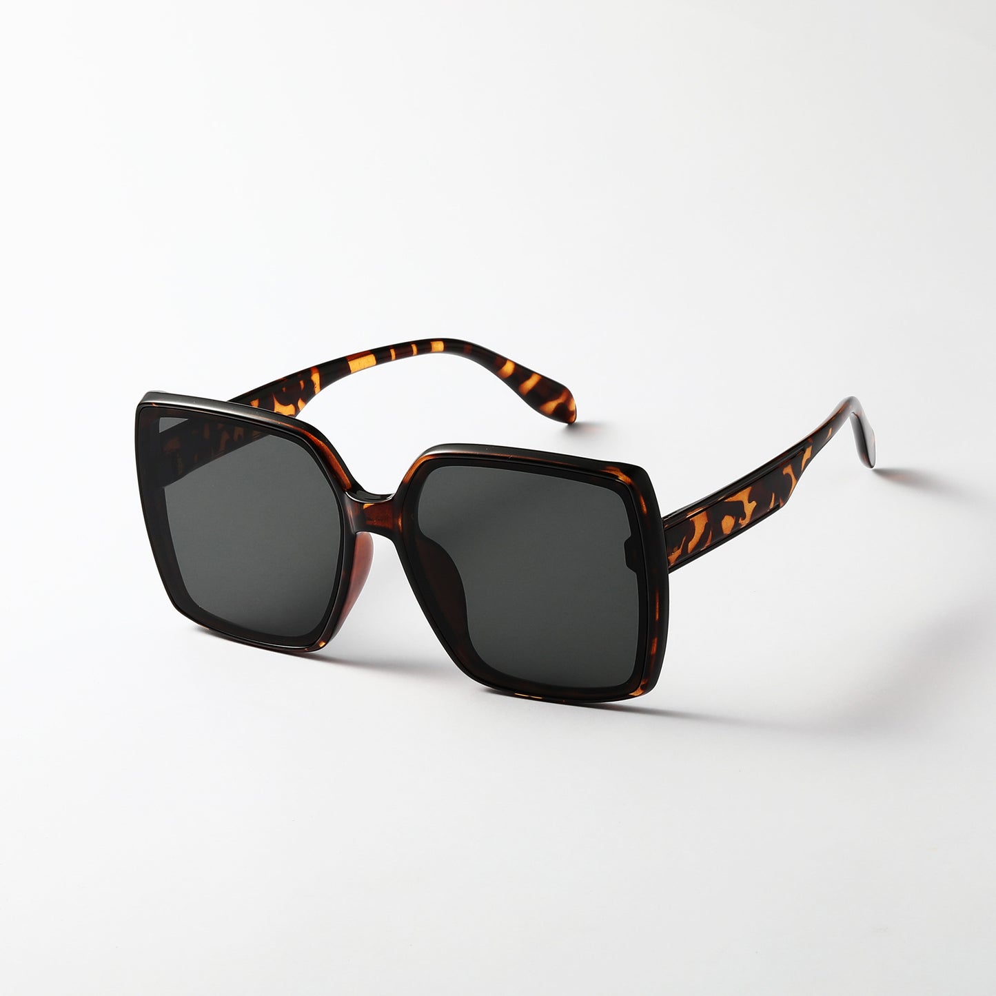 Damen modische quadratische Sonnenbrille Karnz