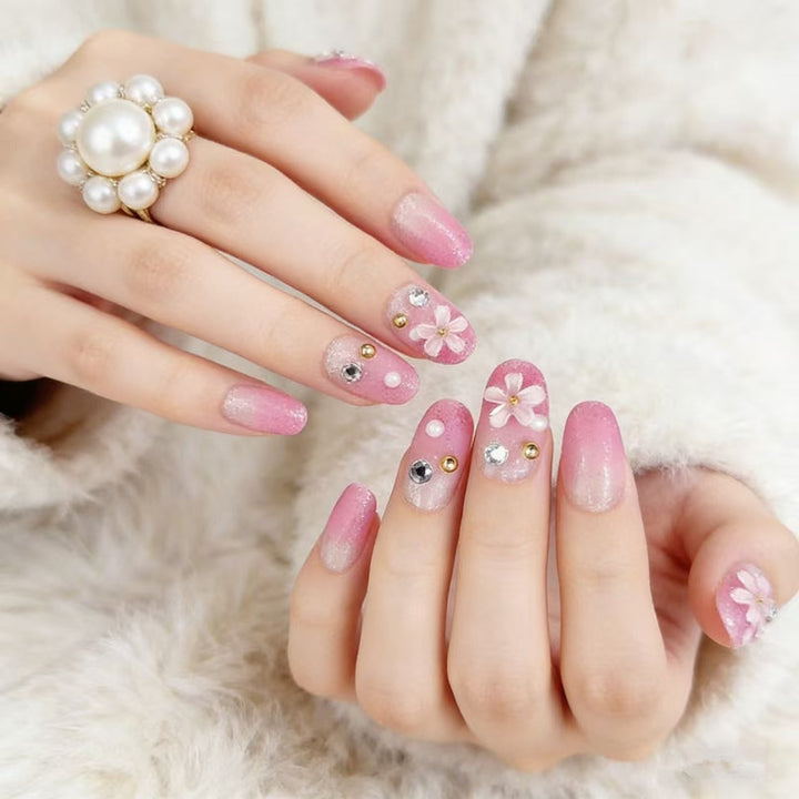Blumige Glitzer Press-On Nagelkunst