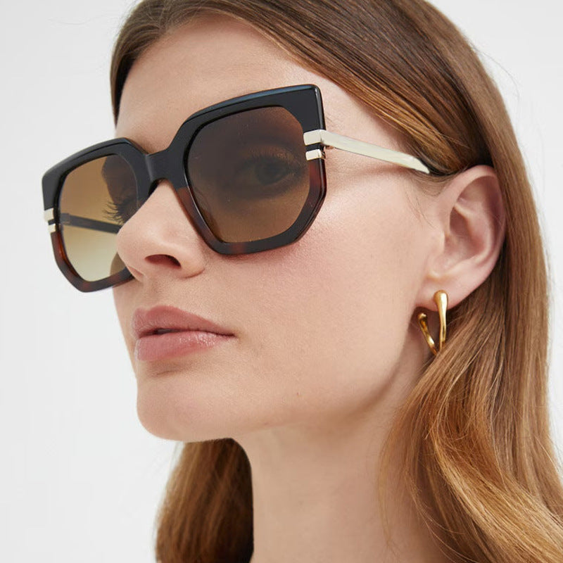 Damen geometrische Sonnenbrille mit luxuriösem goldenen Rahmen und polarisierenden Gläsern Karnz