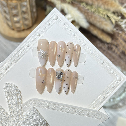 Elegantes langes Stiletto Press-On Nail Set