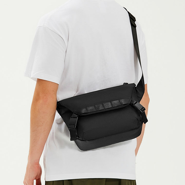 Advanced Utility Satchel Karnz