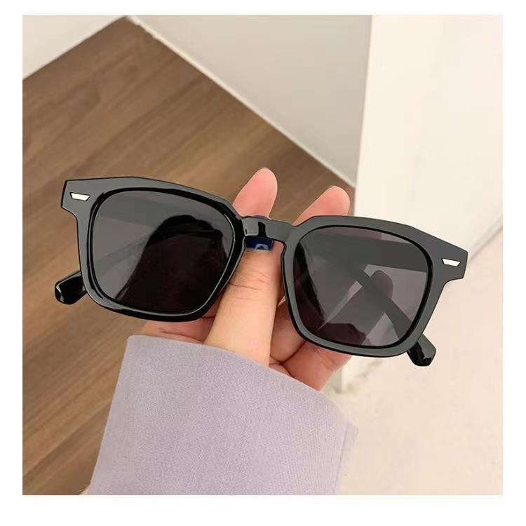 Fette Aussage Quadrat Sonnenbrille Karnz