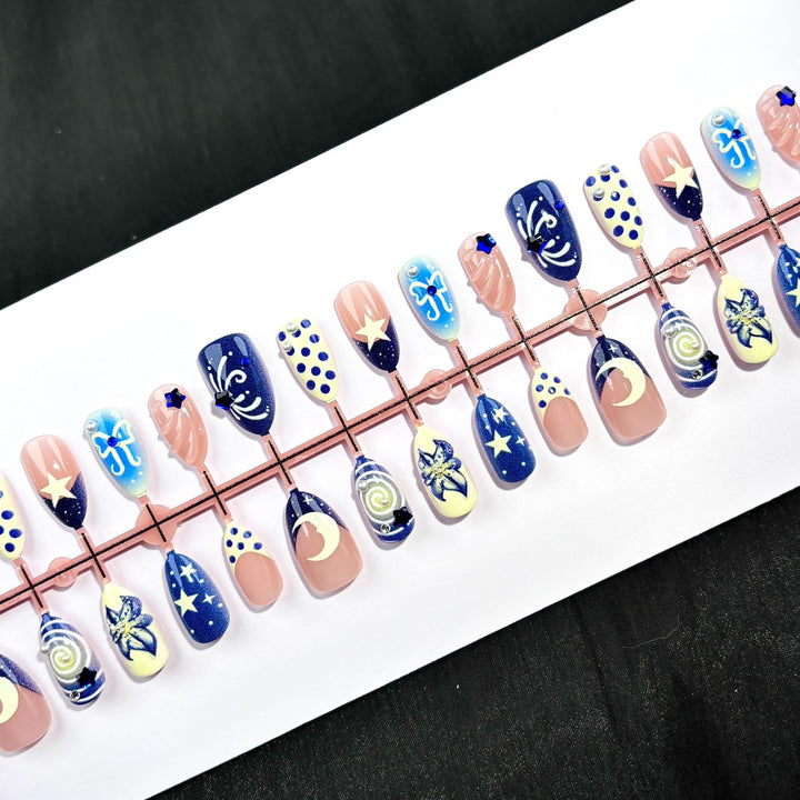 Elegante Polka Dot und Spitzen Press-On Nagel Set