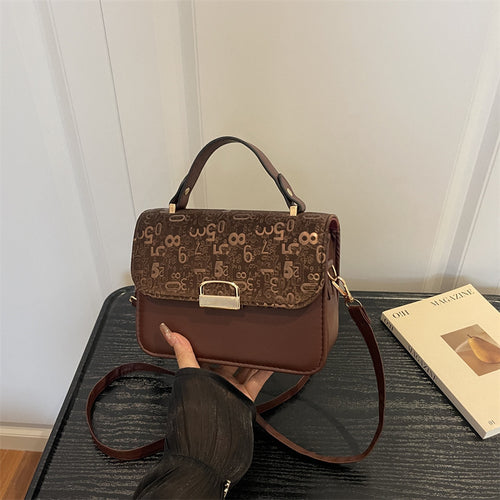 Stilvolle strukturierte Handtasche  1790614128