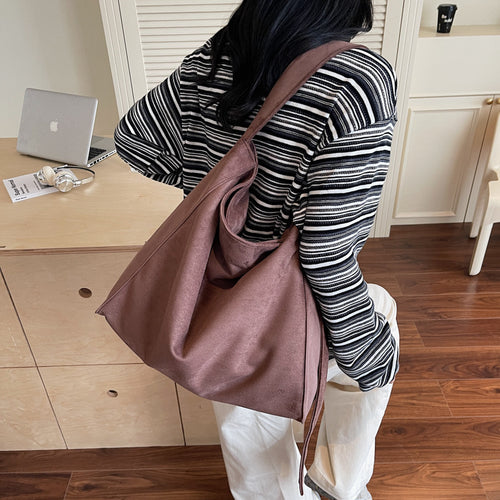 Weiches Wildleder Hobo-Bag