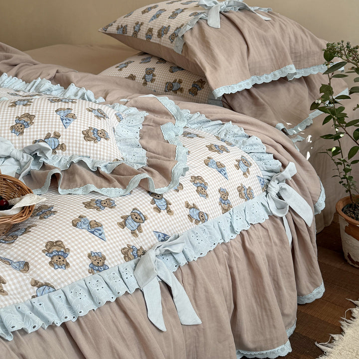 Gestepptes Bettwäscheset mit Teddy‑Muster, Rüschenbordüre und Dekorativen Schleifen