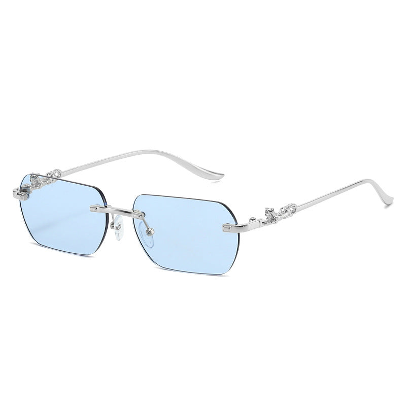 Damen elegante Halbrahmenbrille mit schmückenden Details Karnz