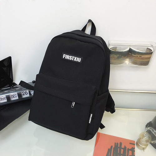 Moderner Minimalistischer Rucksack