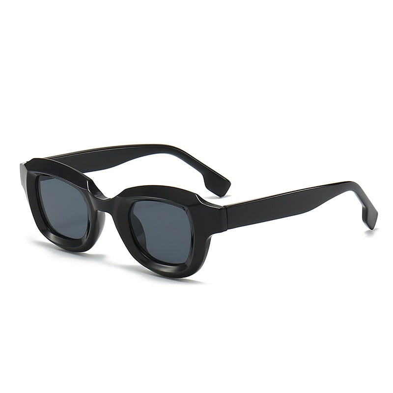 Damen Modische Sonnenbrille im trendigen Design Karnz