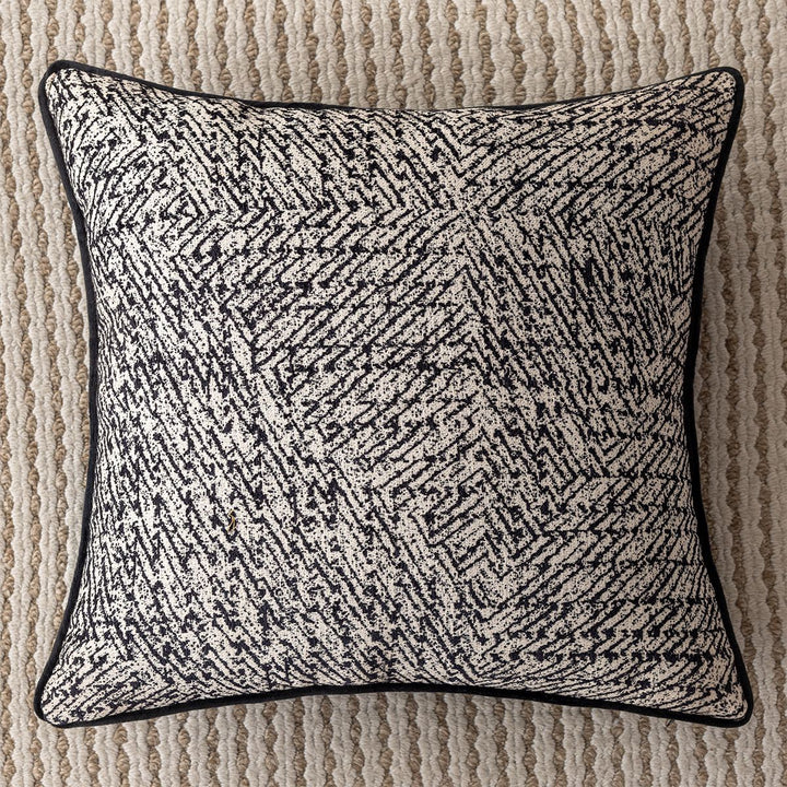 Designer Dekokissen mit abstraktem Muster
