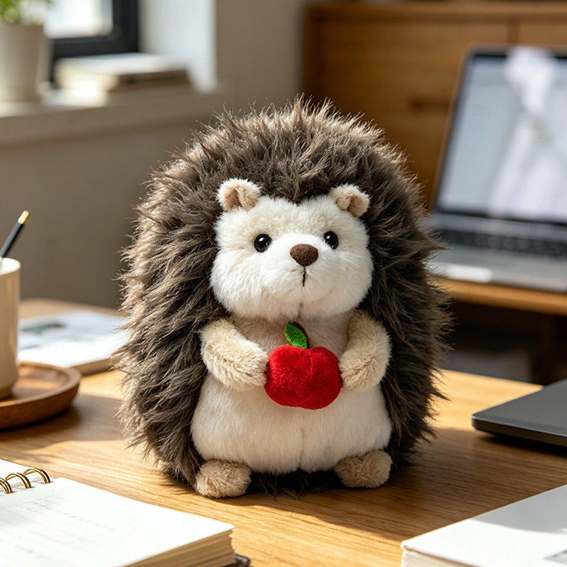 Kawaii Igel Plüschtier Sammlerstück mit gesticktem Kirschakzent und weichem Kunstfellrücken Karnz
