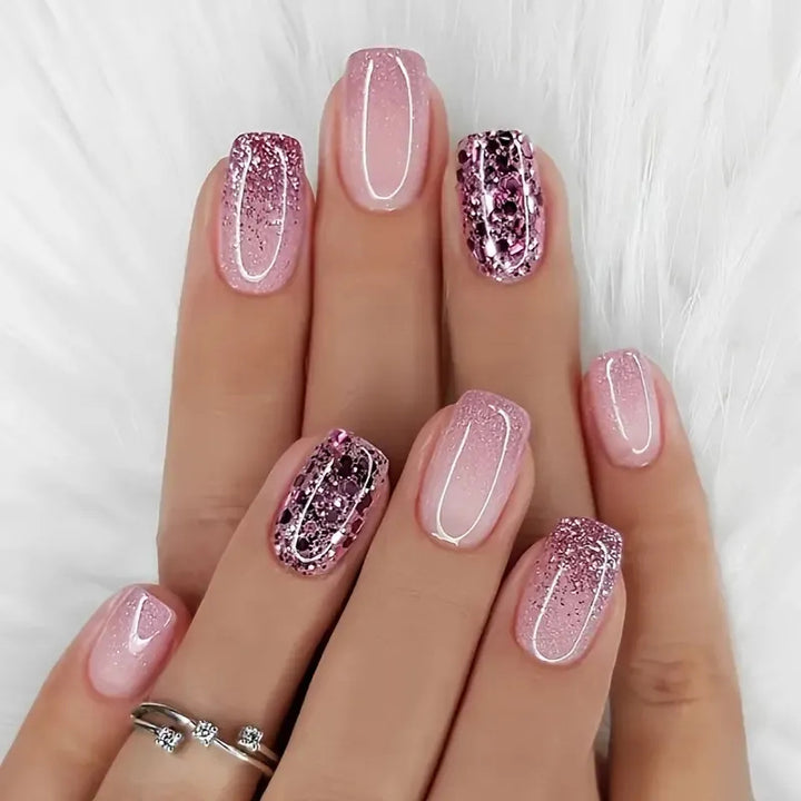 Elegante Ombre-Nagelverlängerungen Karnz