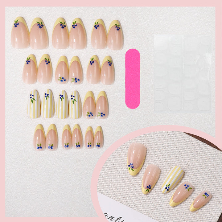 Dekoratives Press-On Nagelset Karnz