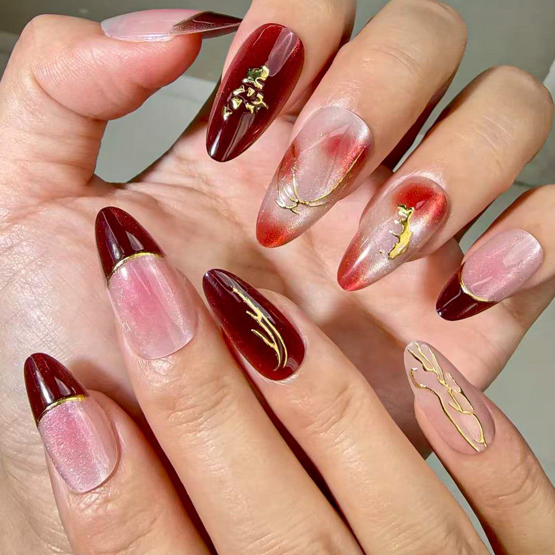 Künstlerisches Press-On Nagelset mit einzigartigen Designs Karnz
