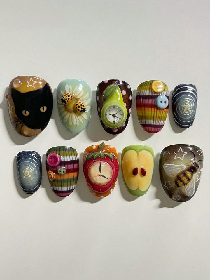 Künstlerische ozeanische Press-On-Nagelkunst Karnz